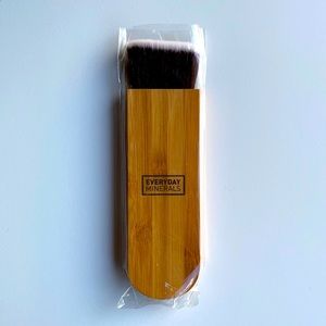Everyday Minerals Itahake Brush